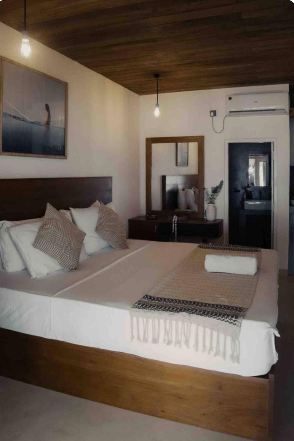 Gitano Surf Ahangama Beachfront Esterno foto